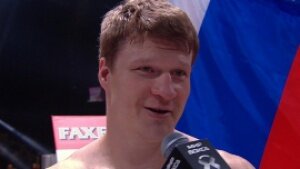 Российский боксер Александр Поветкин победил Переса в первом раунде